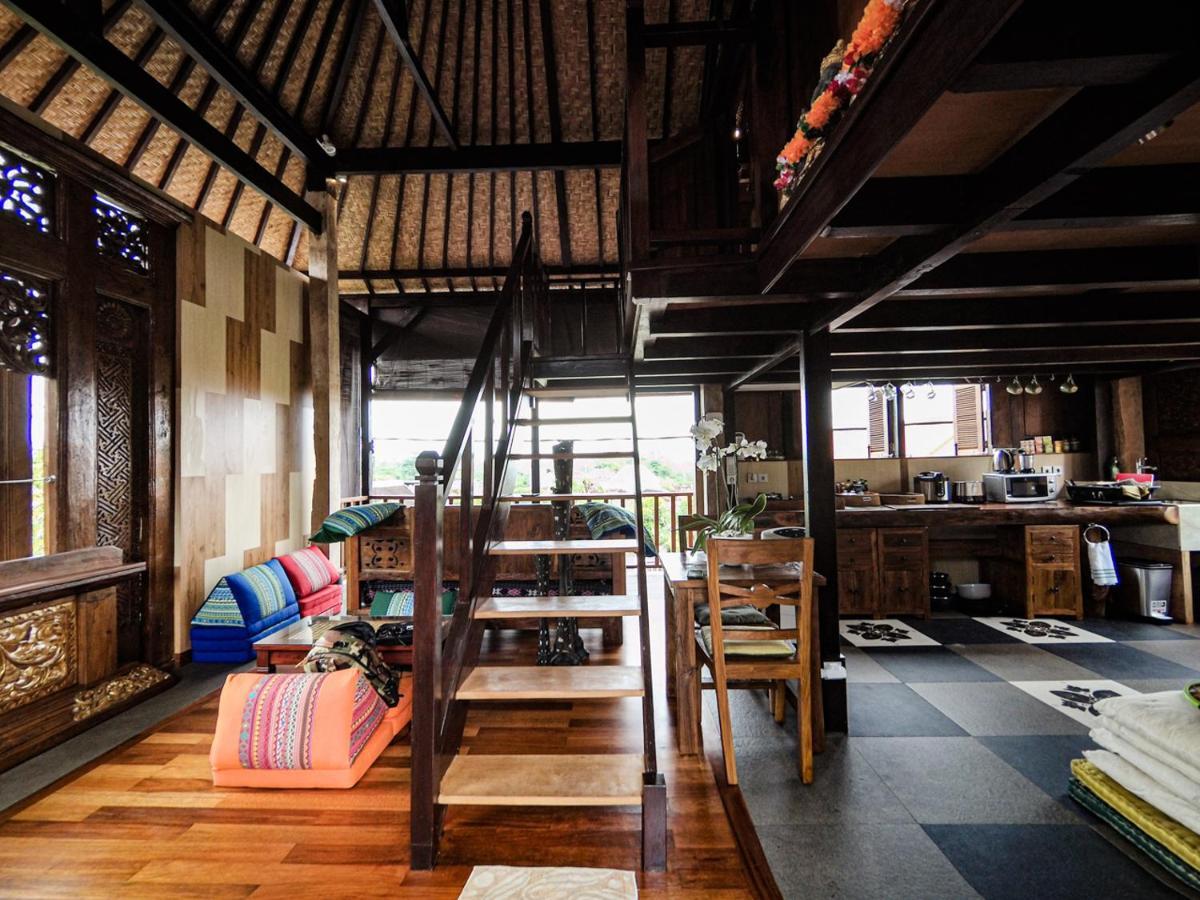 Jingga 111 Hotel Jimbaran  Exterior photo
